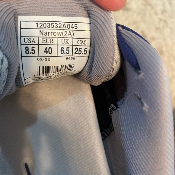 Brooks Adrenaline Gts 22 ( NARROW) - Picture 3 of 10